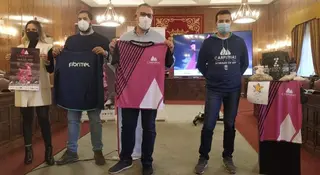 Un instante de la presentación del Trail