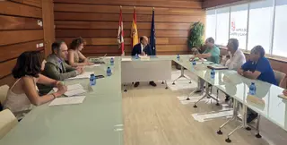 Reunión del consejero de Agricultura y Ganadería con los sindicatos veterinarios | ICAL
