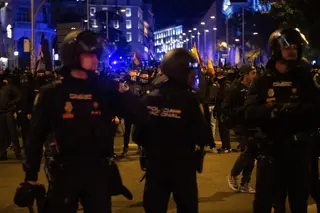 Agentes antidisturbios en una manifestación. Archivo