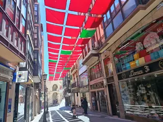Decoración Calle Renova