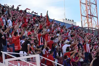 Zamora late de nuevo con su equipo de fútbol