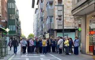 Un grupo de turistas en Zamora. Archivo