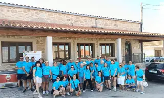 Los Paseos Solidarios de AZAYCA arrancan en Cibanal con una gran acogida vecinal