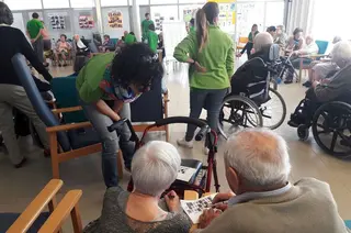 VountariosdeIberdrolaenresidenciademayoresenBurgos