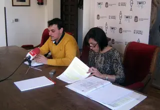 El PP de Toro denuncia un nuevo error de Tomás del Bien "que impedirá mejorar el Puente de Piedra"