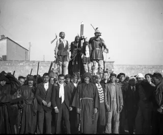 Procesión de Jesús Nazareno en torno a los años 30. Foto: Archivo Histórico Provincial