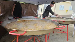 Micereces de Tera degusta el mejor arroz a la zamorana de la mano del 'tiktoker' zamorano CocinaDerecho