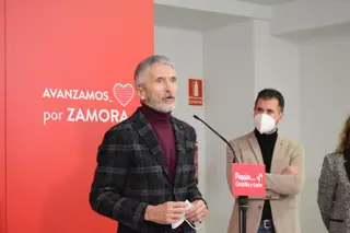 Grande Marlaska en el Congreso Provincial del PSOE