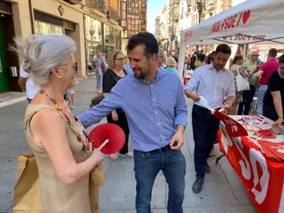 Luis Tudanca en su visita a Zamora