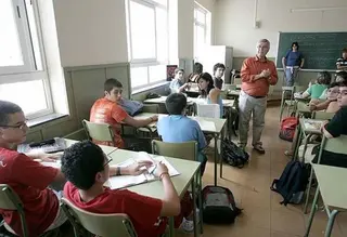 Satisfacción en los sindicatos por la marcha atrás en el decreto de especialidades de Secundaria