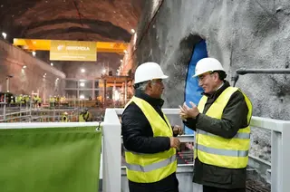 2020 01 28. Ignacio Galán y António Costa visitan el complejo del Támega