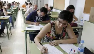 La ausencia de oposiciones este año dejará sin cubrir múltiples plazas docentes por jubilaciones