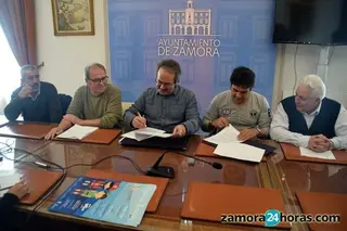 San José Obrero y el Ayuntamiento firman un convenio para el uso de las instalaciones del barrio