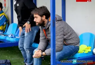 Javi Villarón: “En diez minutos hemos tirado todo el trabajo de la primera parte”
