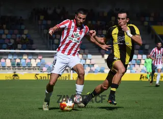 Rufo Lucero en una jugada cnotra el Barakaldo. | ZCF