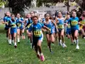 La marea azul del Club Benavente Atletismo en el Cross Escolar