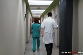 Sanidad aumenta el número de profesionales en activo que realizarán actividad investigadora