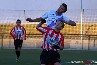 El Zamora cadete regresa al camino del triunfo en Ávila (3-4)