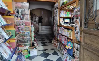 Kiosco de Alfonso IX regentado por Paco