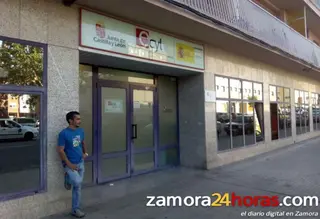 Zamora baja de la barrera de los 15.000 desempleados en septiembre