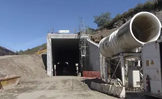 Tunel Requejo AVE. Archivo