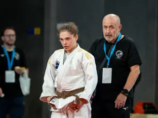 Elena Bahamonde y Ángel García en una competición