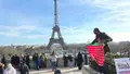 Imagen de su viaje a París en el que no dudó promocionar a Zamora