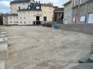 Aparcamiento en Puebla de Sanabria