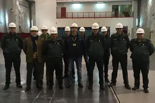 Guardia Civil en el interior de CH Ricobayo