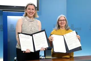 Firma con la Federación de Personas Sordas CyL