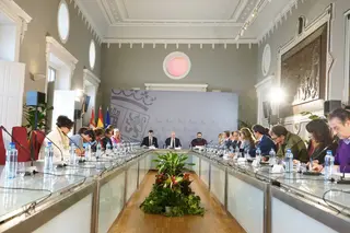 El consejero de la Presidencia, Jesús Julio Carnero, preside el Consejo de Castilla y León de Cooperación para el Desarrollo