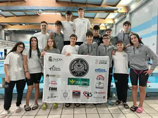 Algunos de los nadadores del CD Natación Zamora | CD Natación Zamora