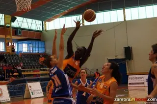 La agonía del descenso contra la necesidad de entrar en el ‘play off’ por el título