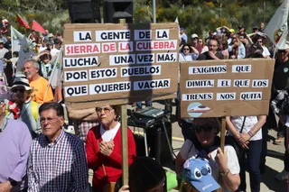 Protesta en Sanabria contra la supresión de trenes Fotos: ICAL