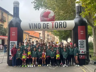 Vino Toro Caja Rural