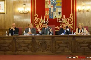 La junta de Gobierno de la Diputación aprueba el comienzo inmediato del Plan de Obras 2014-2015 con 9 millones de euros