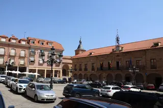 Plaza Mayor De Benavente