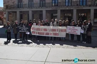 El Colegio de Periodistas de Castilla y León respalda la postura de la APZ sobre el puesto de comunicación del Principal