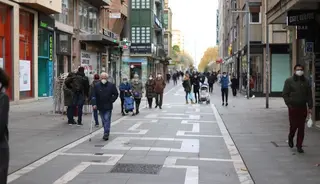 Zamoranos paseando por la calle Santa Clara