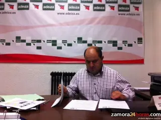 Adeiza considera una "vergüenza" que el descenso presupuestario de la Junta "condende definitivamente" la escuela de la Pizarra