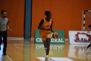 Didi Kane, jugadora del CD Zamarat.