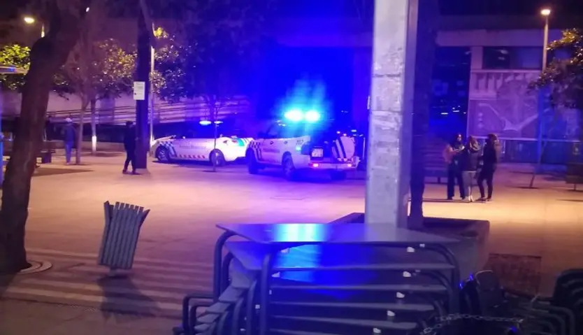Policía Municipal en las inmediaciones de la Plaza de Castilla y León (3)