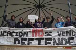 El Sindicato de Estudiantes estima que el 85% de alumnos de instituto han secundado la huelga y la Junta rebaja la cifra al 42%