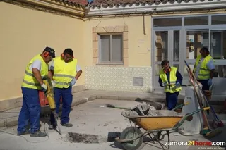 La Junta y el Ayuntamiento invierten más de 5 millones de euros en el plan de empleo desde 2009