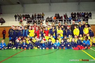El fútbol base del CD Morales del Vino presenta a sus equipos