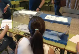 Mesa electoral en unas elecciones pasadas. Archivo