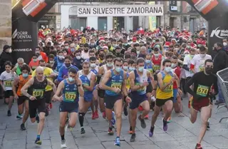 Atletas del Benavente Atletismo en la San Silvestre de Zamora