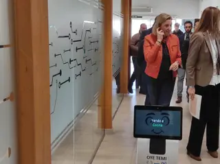 Isabel Blanco en una visita al Centro Tecnológico de La Aldehuela, Zamora