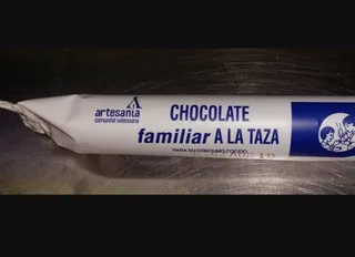 Alertan a personas alérgicas de la presencia de proteínas de la leche en un chocolate a la taza
