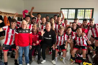 El CD Santa Croya Celebra La Victoria Frente a La Ud Bovedana